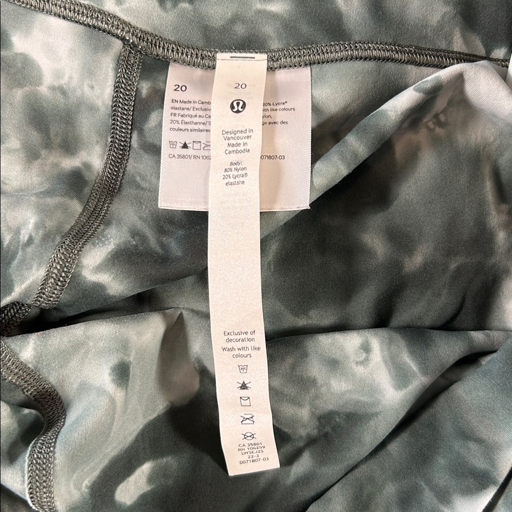lululemon athletica Align HR Woman’s Plus Green Diamond Dye Leggings size 20 - Picture 6 of 7